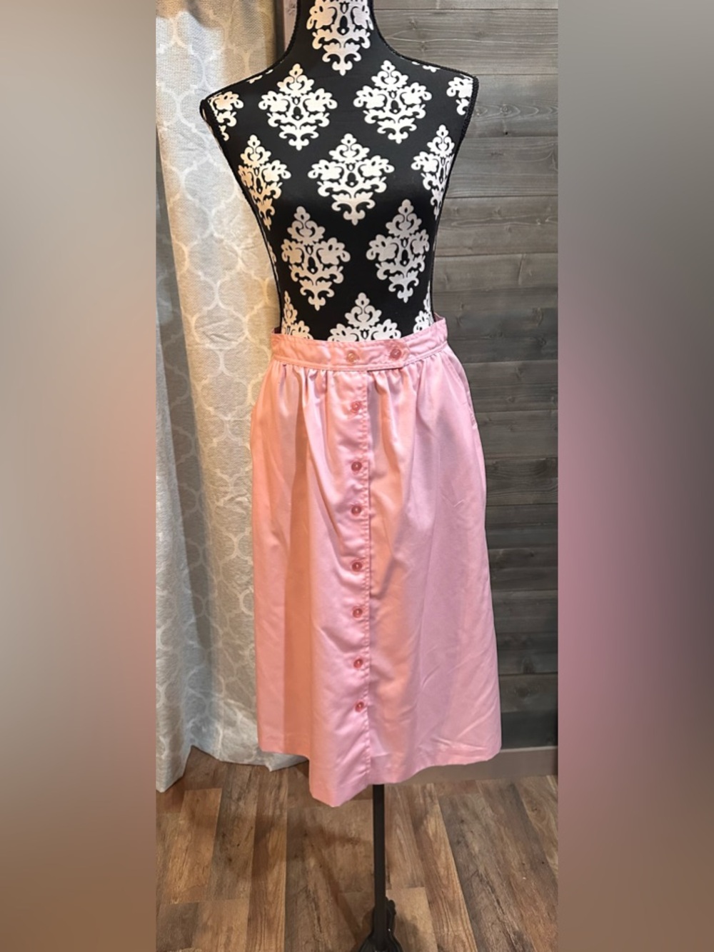 Vintage Women’s Pink A-line Button-Front Midi Skirt size 8/10 M